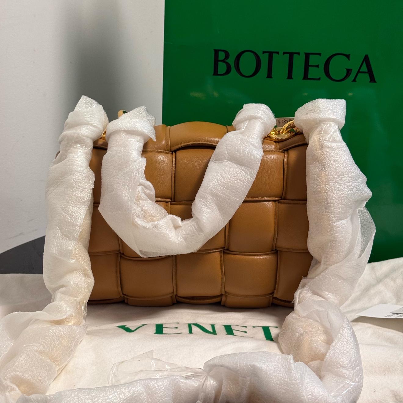 Bottega Veneta Cassette
