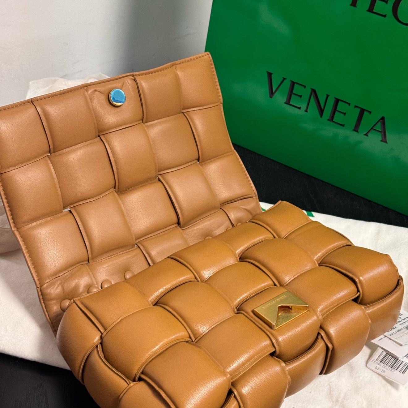Bottega Veneta Cassette