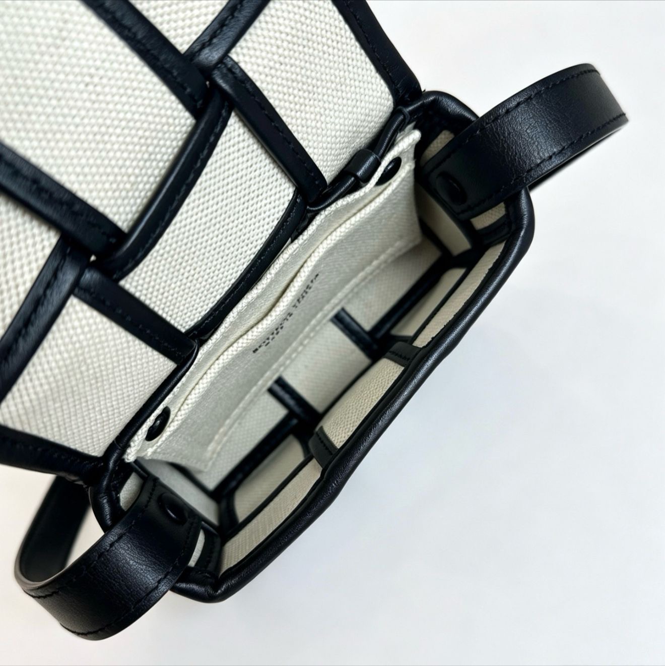 Bottega Veneta Cassette Mini