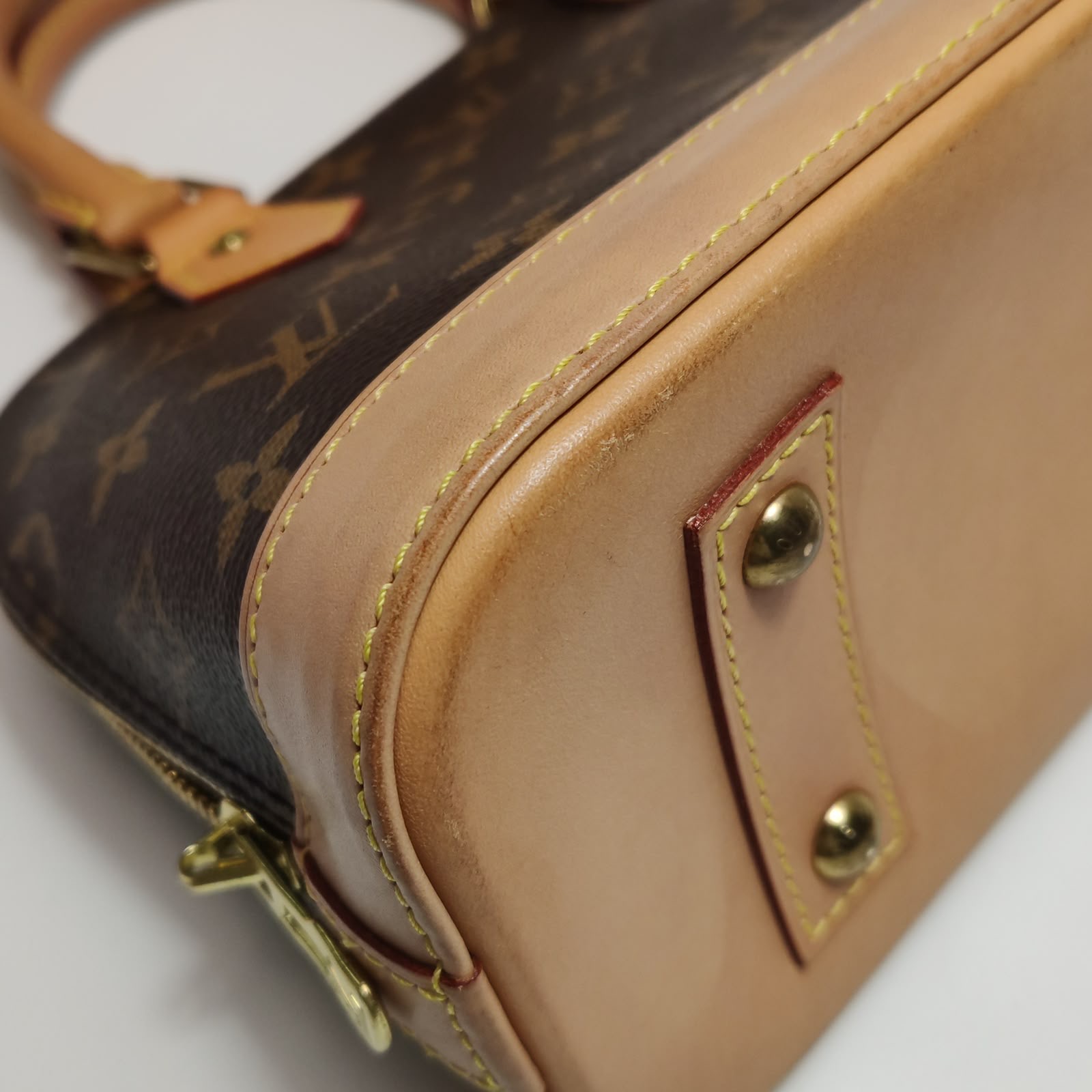Louis Vuitton Alma BB