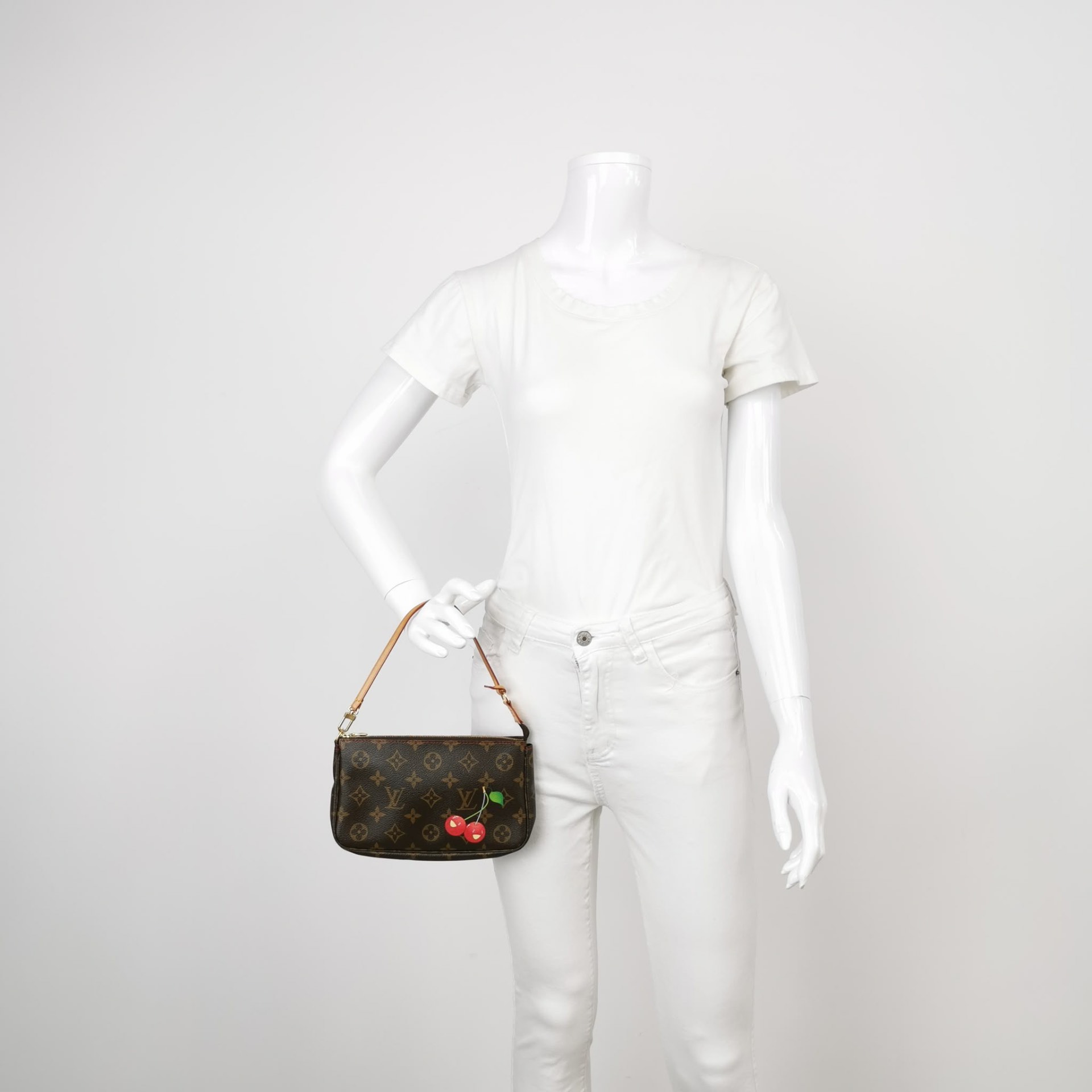 Louis Vuitton Pochette Accessoires – Cherry Monogram